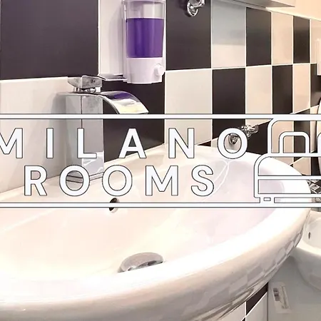 Alojamento de Acomodação e Pequeno-almoço Con Bagno Privato 02 *